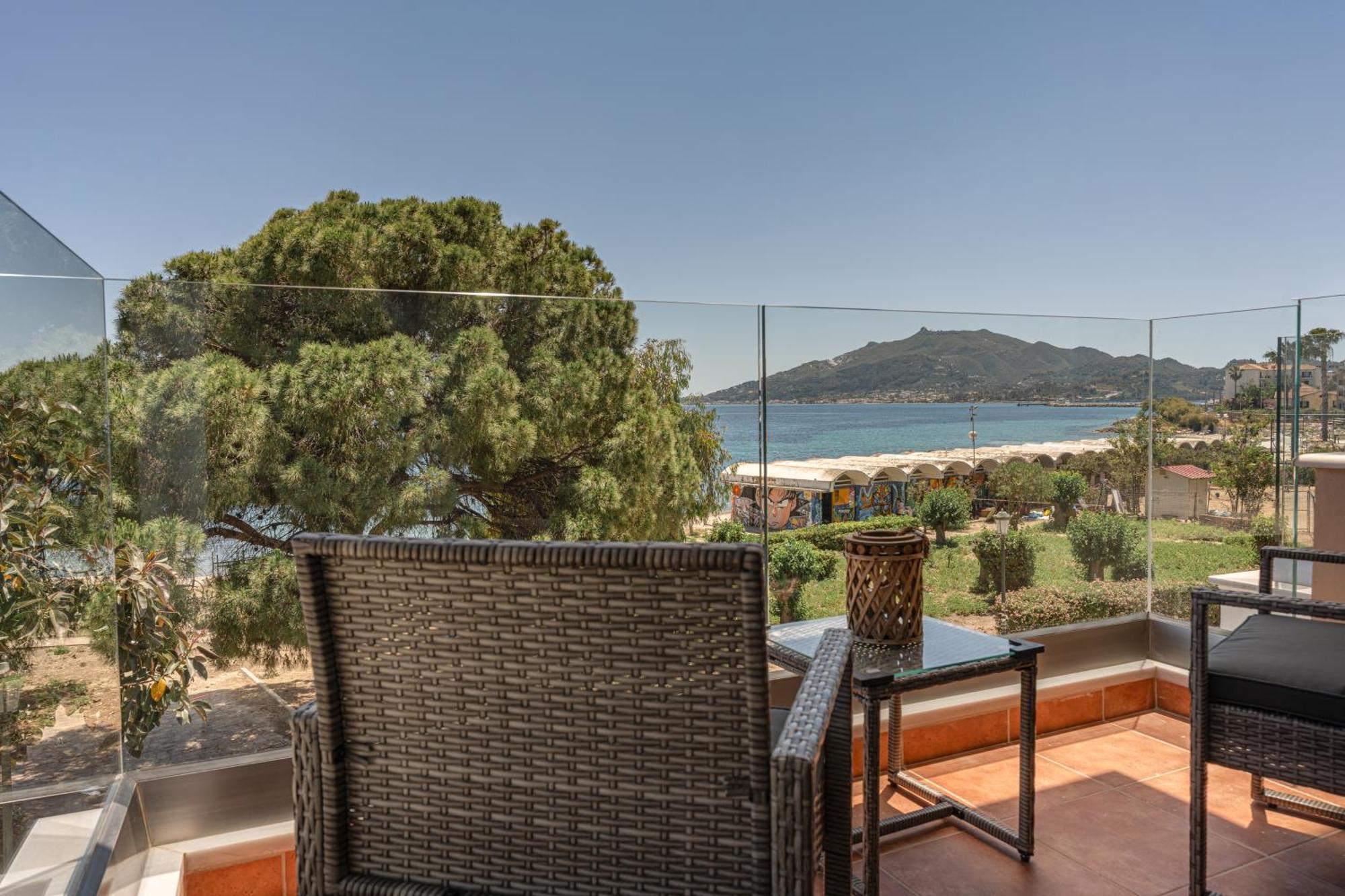 Seafront Spirit Apartments Città di Zante Esterno foto